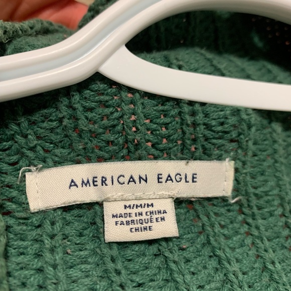 AE knitted Turtleneck size M - Picture 3 of 3